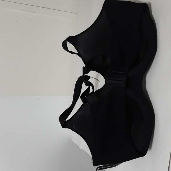 Ambrielle Lightly Lined Full Covetage Bra - Picture 4 of 9